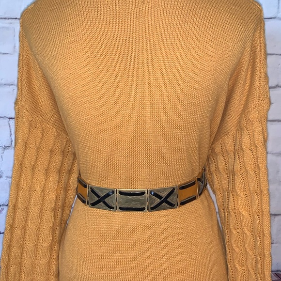 ♥️ SOLD NWOT Drop shoulder knit sweater dress - Picture 7 of 8